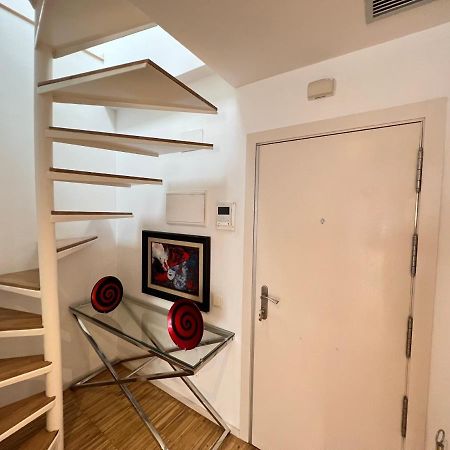 Gran Via Boutique With Roof Apartman Madrid Kültér fotó