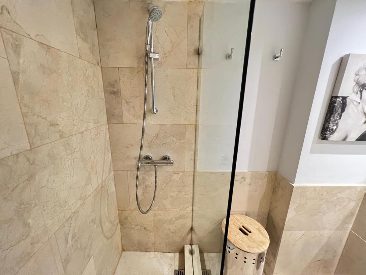 Gran Via Boutique With Roof Apartman Madrid Kültér fotó